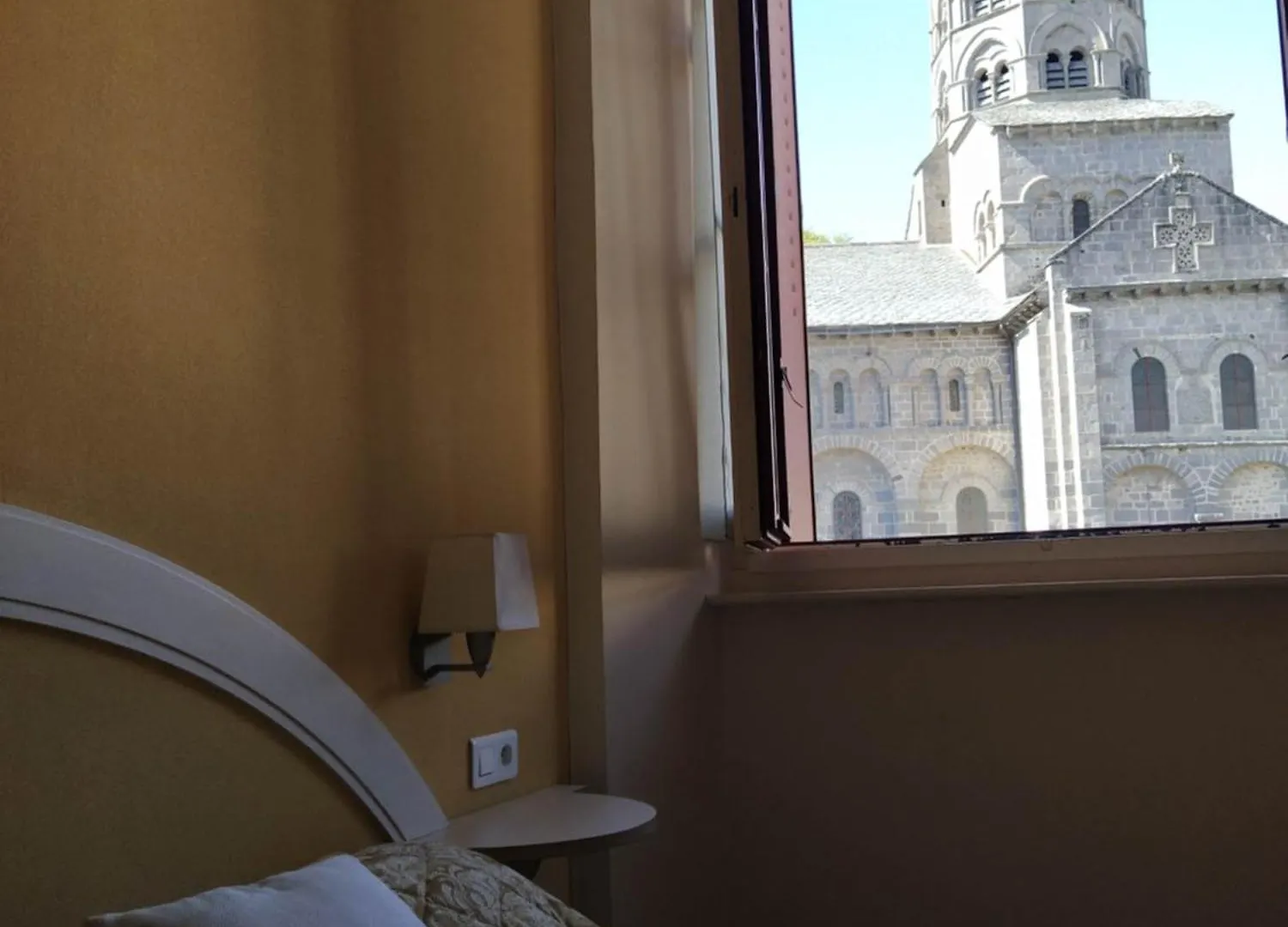 Hôtel Notre Dame Orcival Hotel